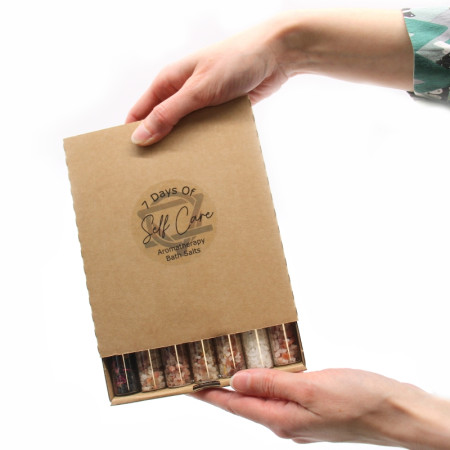 sare-de-baie-in-sticlute-cutie-cadou-cu-7-bucati