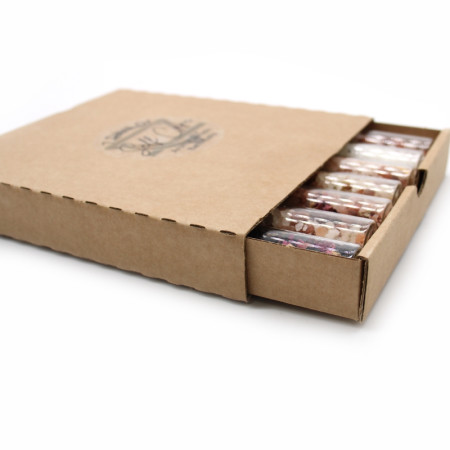 sare-de-baie-in-sticlute-cutie-cadou-cu-7-bucati